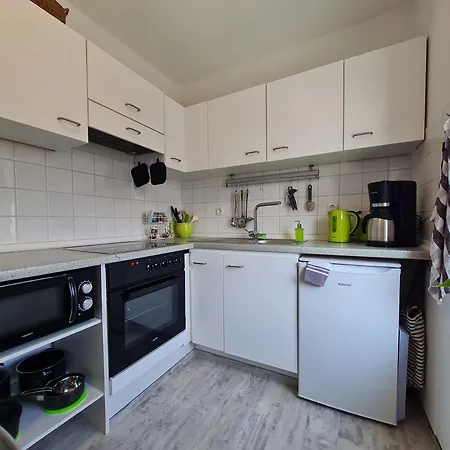Anjas In Syke-am Bahnhof, Zentral Aber Ruhig, 2 Zimmer, Terrasse, Parkplatz, Bremen Nur 25 Km Apartament