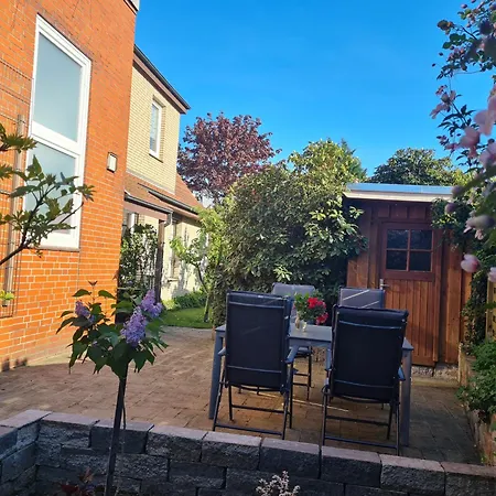Anjas In Syke-am Bahnhof, Zentral Aber Ruhig, 2 Zimmer, Terrasse, Parkplatz, Bremen Nur 25 Km