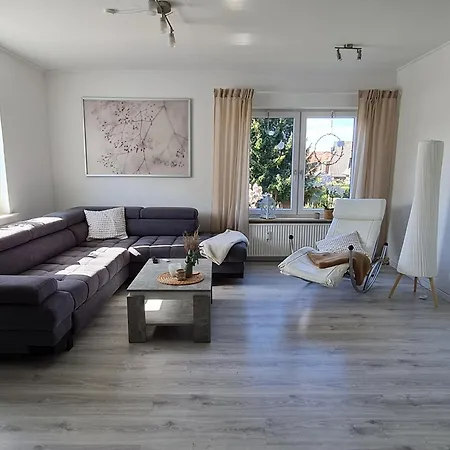 Apartament Anjas In Syke-am Bahnhof, Zentral Aber Ruhig, 2 Zimmer, Terrasse, Parkplatz, Bremen Nur 25 Km Syke