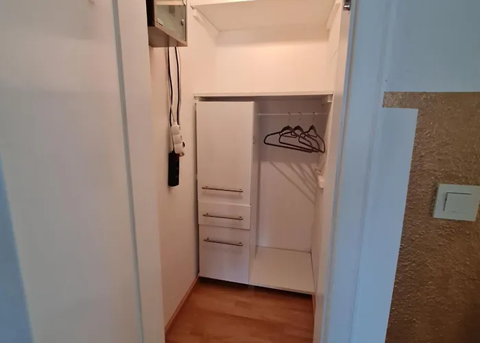 Apartamento Anjas In Syke-am Bahnhof, Zentral Aber Ruhig, 2 Zimmer, Terrasse, Parkplatz, Bremen Nur 25 Km
