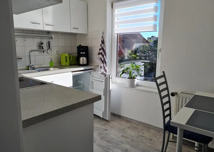 Anjas In Syke-am Bahnhof, Zentral Aber Ruhig, 2 Zimmer, Terrasse, Parkplatz, Bremen Nur 25 Km